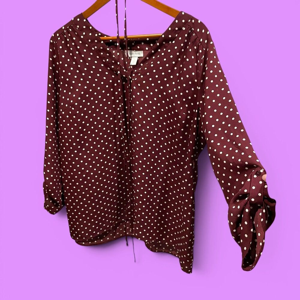 Cute maroon polka dot skinny tie waist Motherhood Maternity tunic blouse work